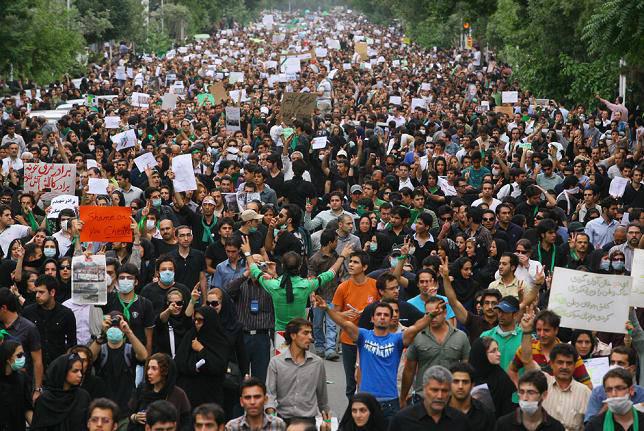 ifmat - Youths Protesting Sham Elections Despite Heavy IRGC & Basij Presence