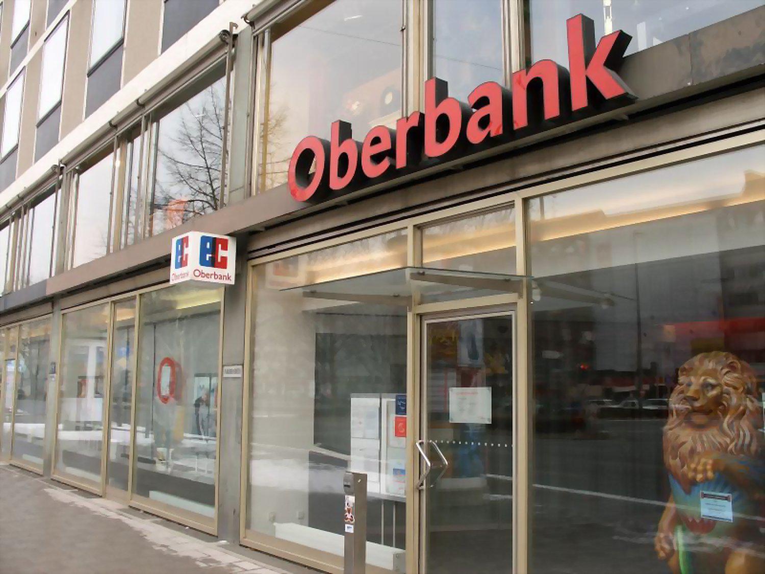 ifmat - Oberbank signs deal to finance Austrian projects in Iran