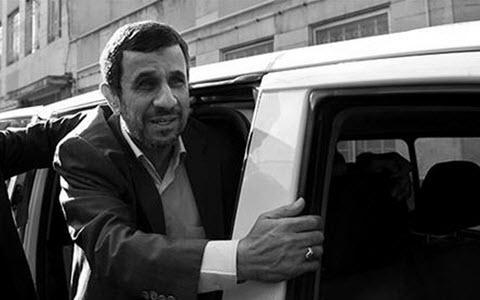 ifmat - What Ahmadinejad and Larijani brothers fighting over