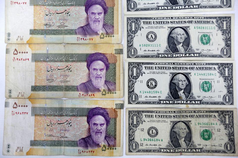 ifmat - After imposing restriction on dollar Iran fails to halt currency crisis