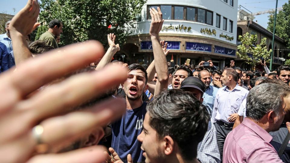 ifmat - Gunfire and clashes amid protests over water scarcity in Iran