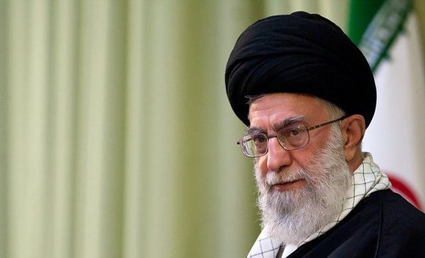 ifmat - Imam Khamenei urges government to form taskforce to tackle banks and liquidity issues