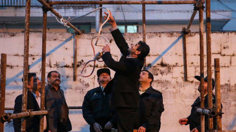 ifmat - Iranian regime executes seven in past week, three of them Kurds
