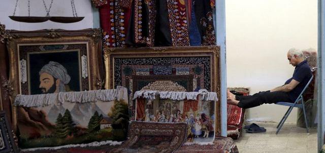 ifmat - Iranians blame their government for economic crisis