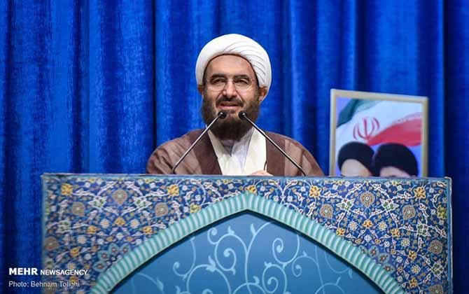 ifmat - Tehran Friday prayer leader demands execution for Iran protesters