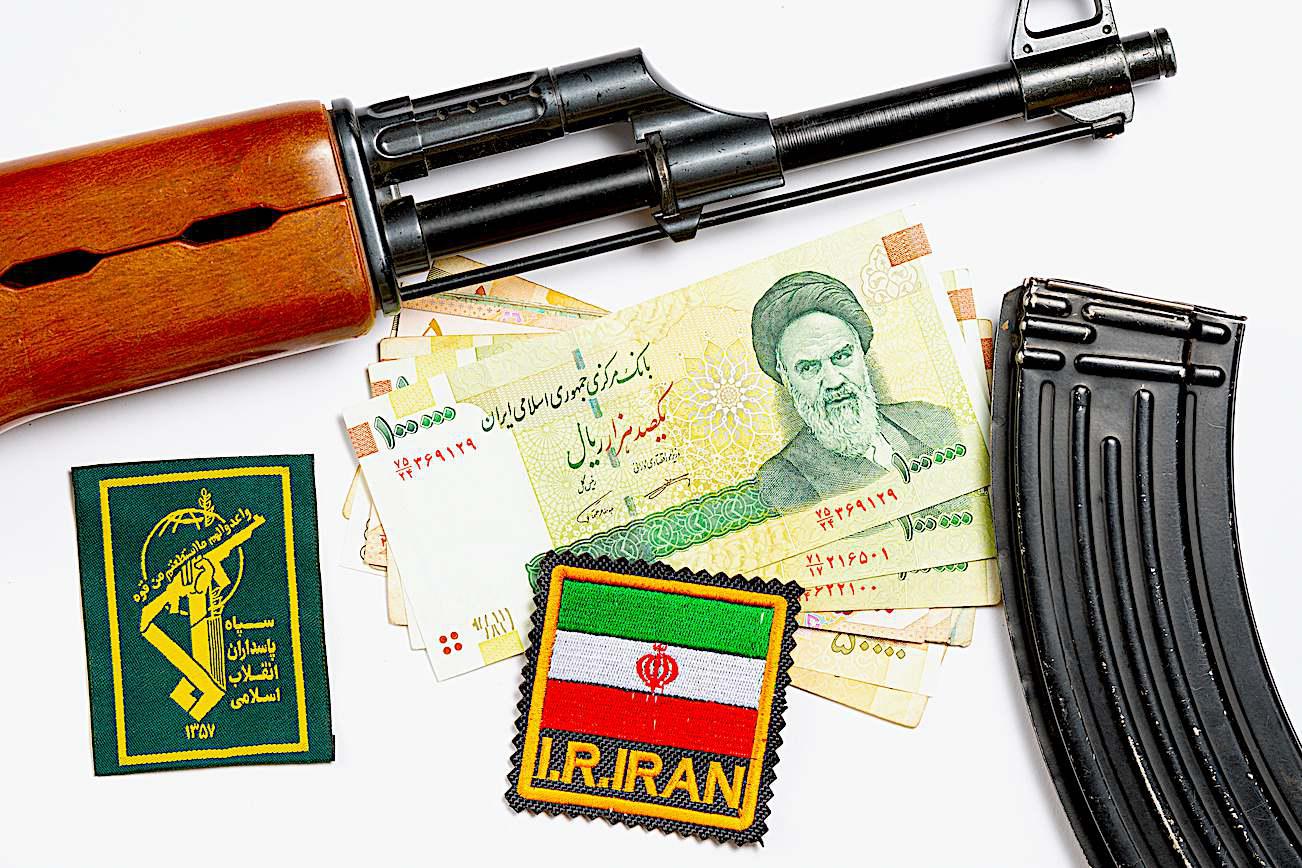 ifmat - Iran millionaire mullahs the military and the fight for foreign currency