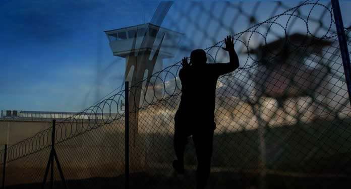 ifmat - Inmates protest over the spread of COVID-19 in Northwest Iran prison