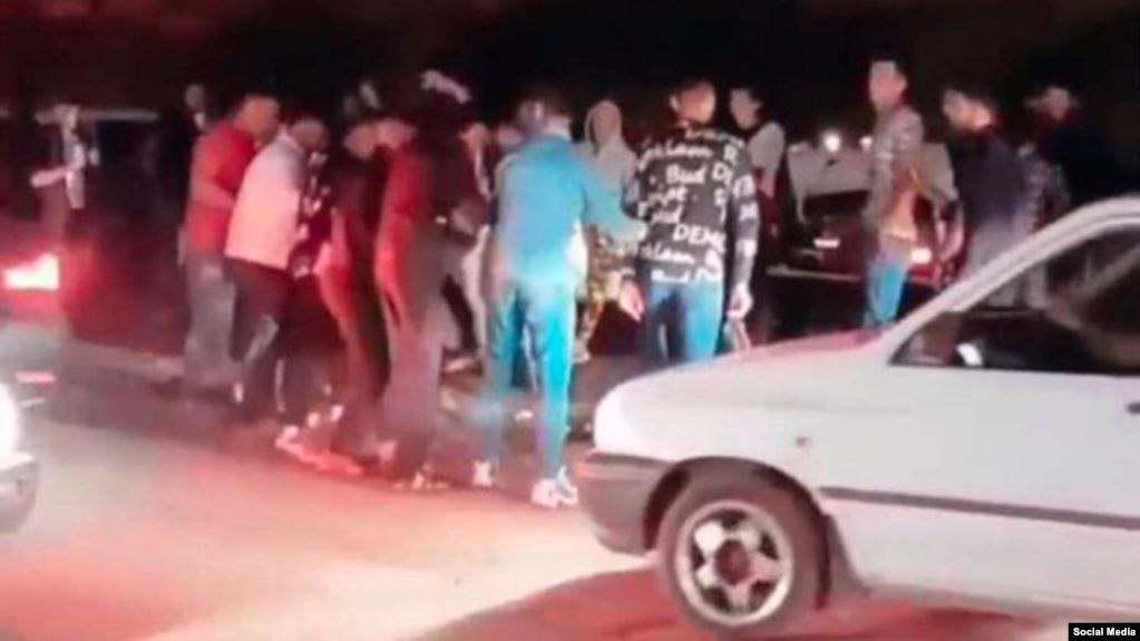 ifmat - Iran arrests Group of people for dancing in the streets