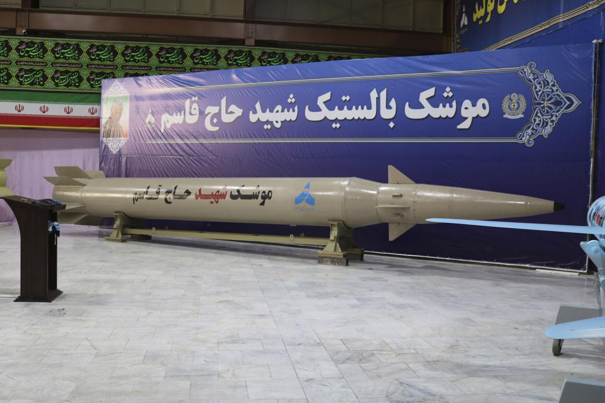 ifmat - State TV says Iran unveiled 2 new missiles