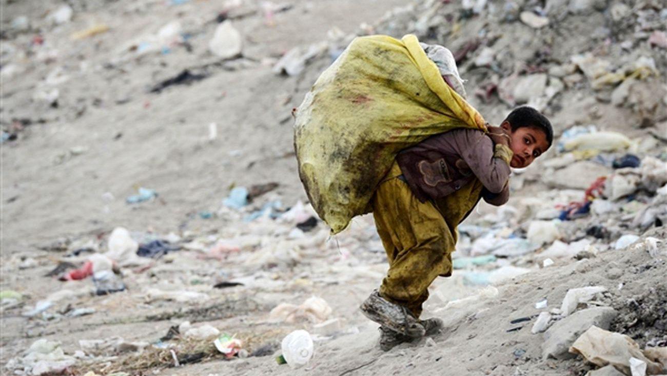 ifmat -Iran People Poverty Result of Regime Corruption and plundering