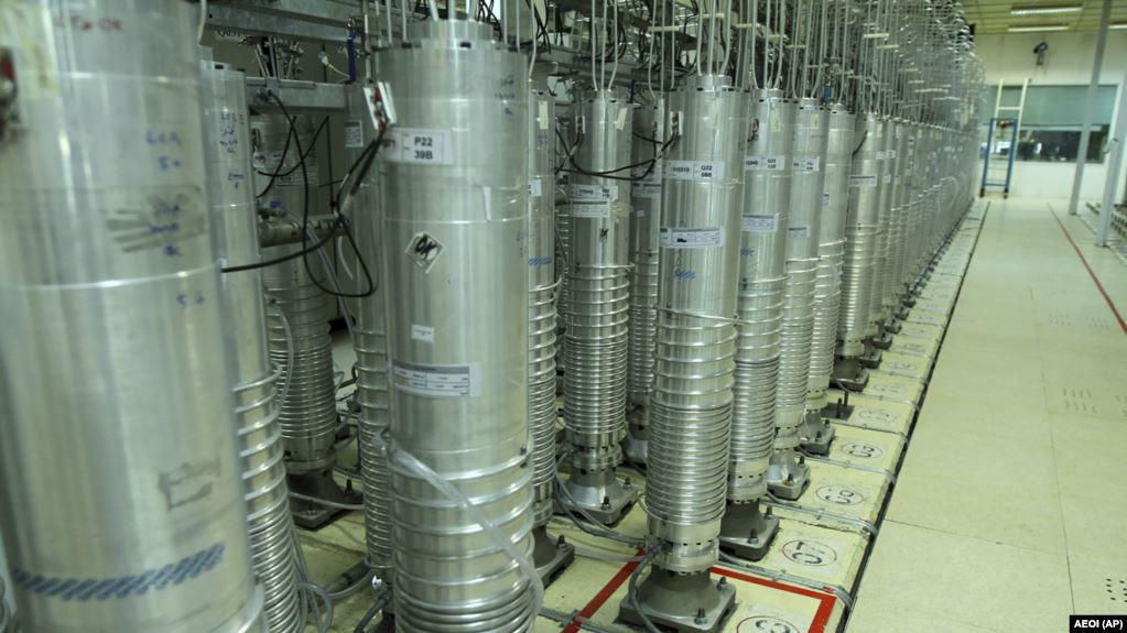 ifmat - Iran says 1044 centrifuges active at underground plant