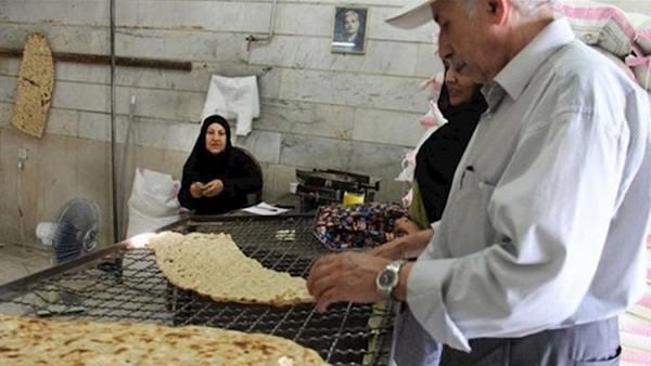 ifmat - Iranian newspapers warn mullahs of coming revolution following bread price increase