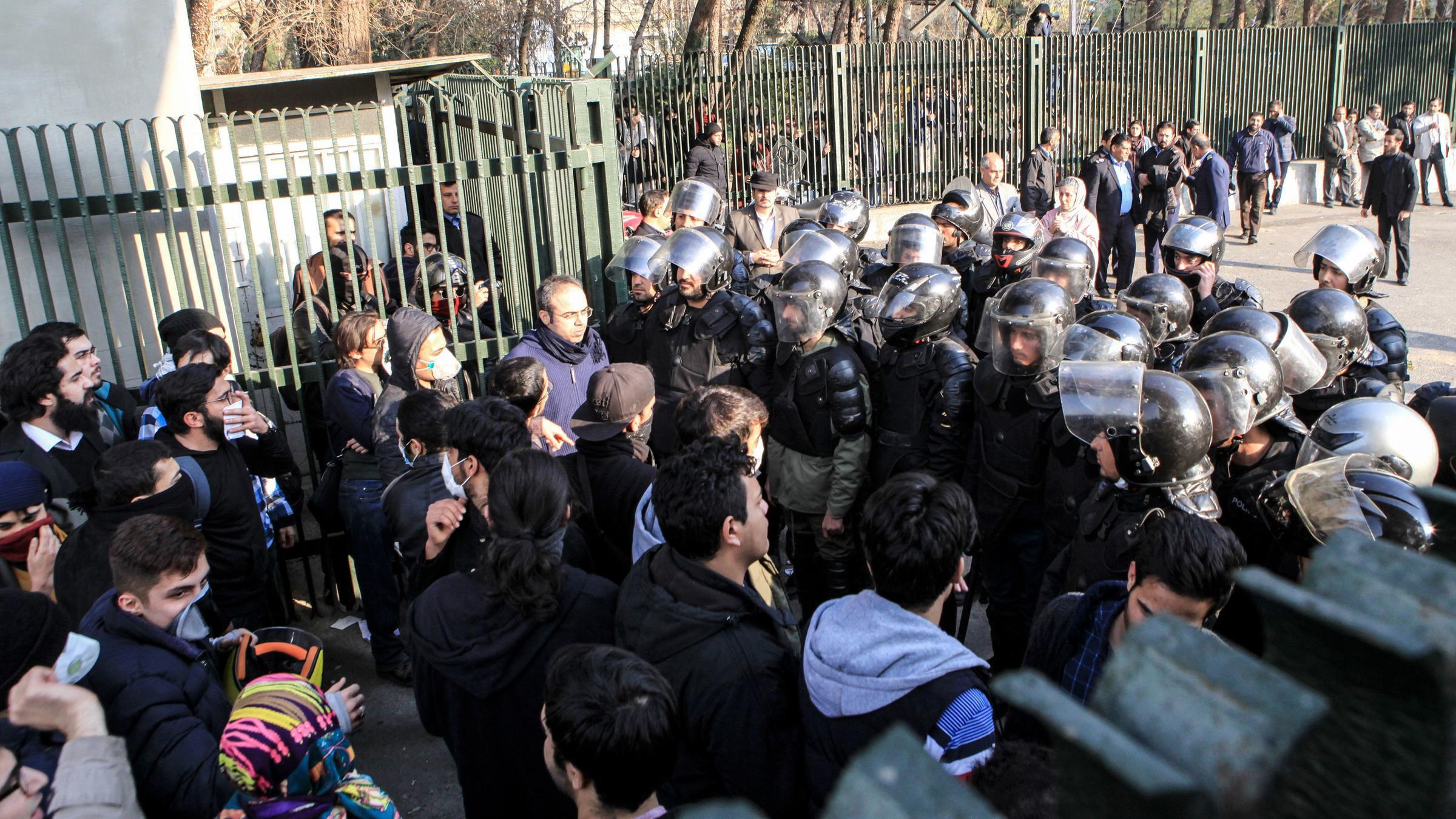 ifmat - Students Protests Continue in Iran
