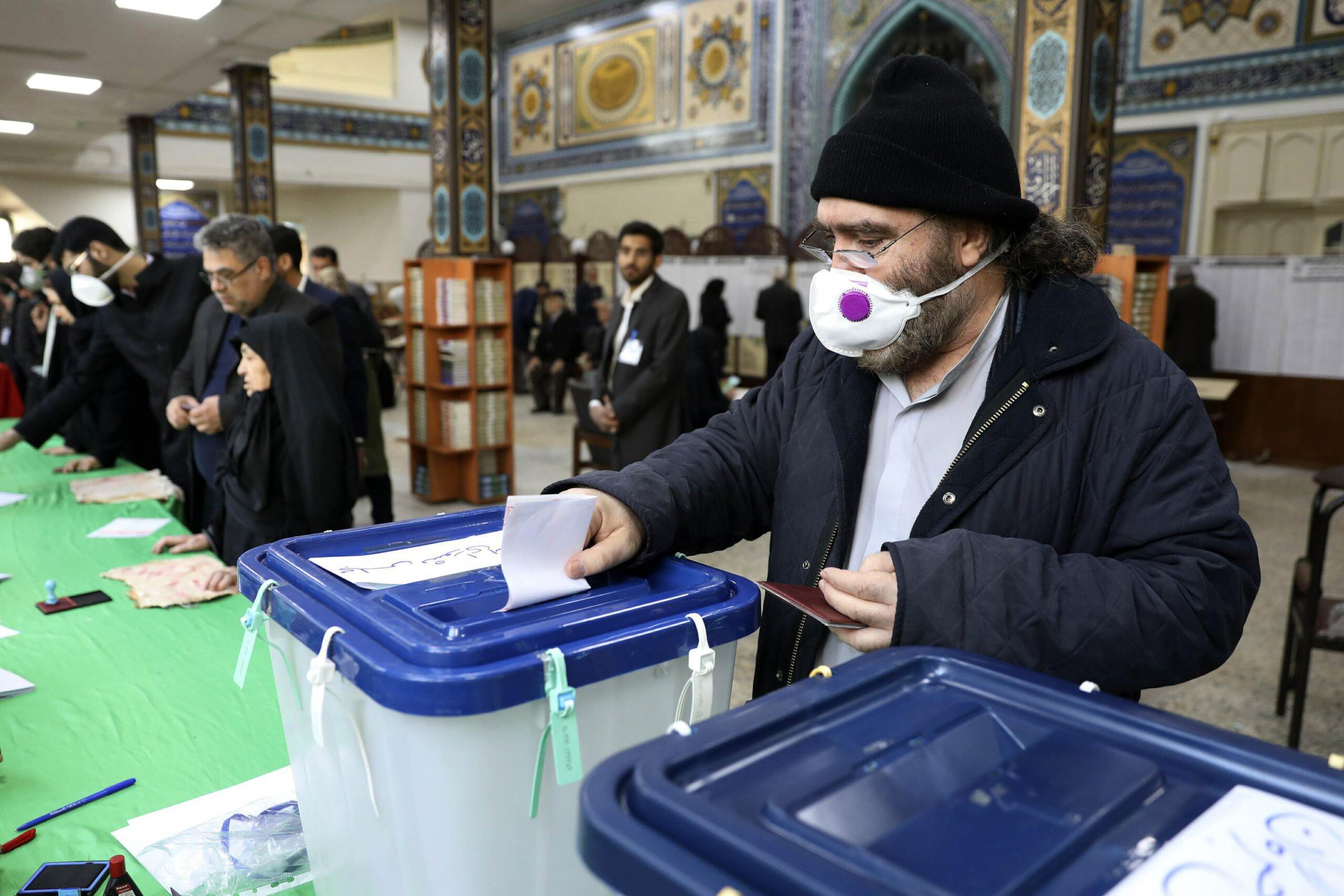 ifmat - Iran fears low turnout in presidential election