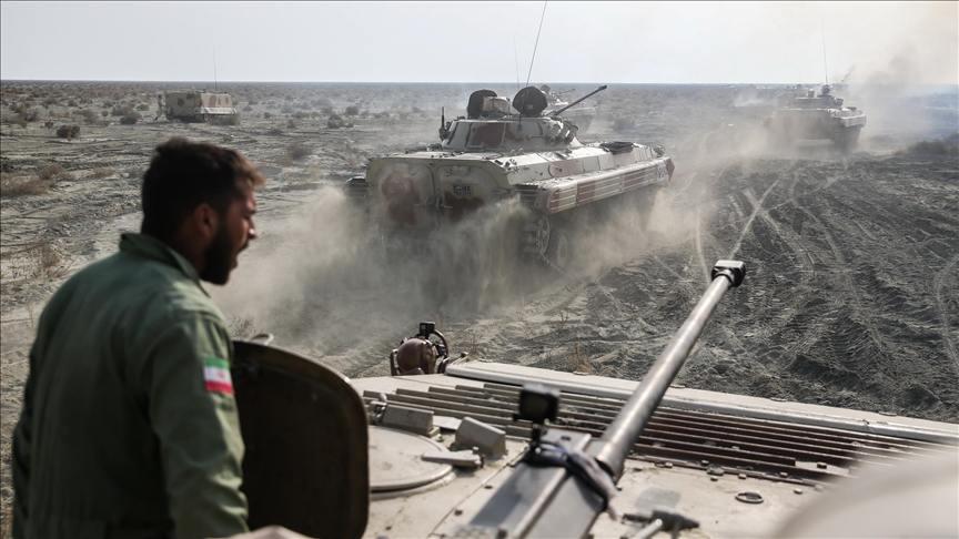 ifmat - Iran flexes military muscles amid high tensions with US