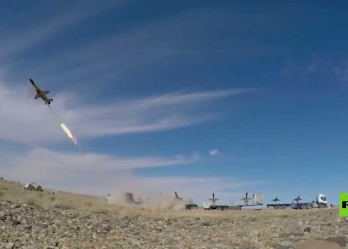 ifmat - Iranian drones strike targets in display of military might - video
