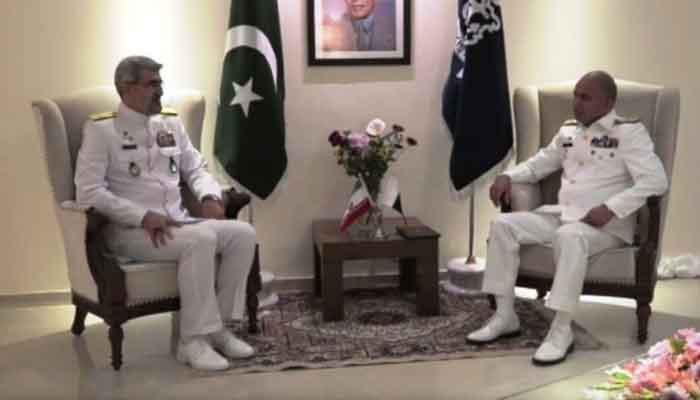 ifmat - Pakistan and Iran navy officials discuss cooperation