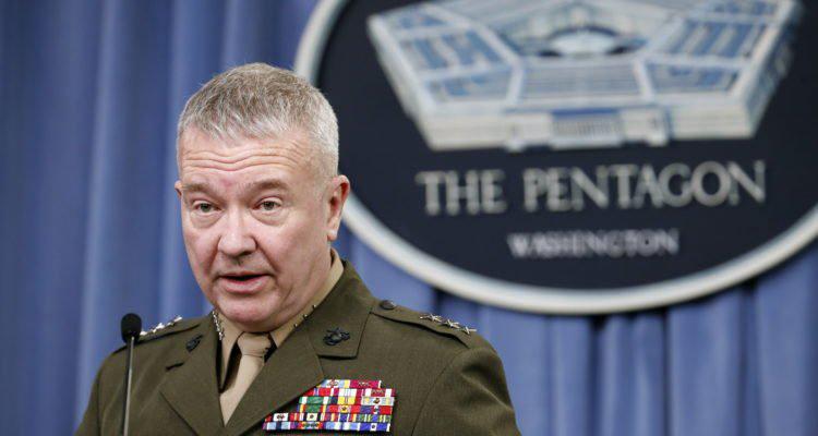 ifmat - US Gen McKenzie in Oman warns Iran to behave soberly