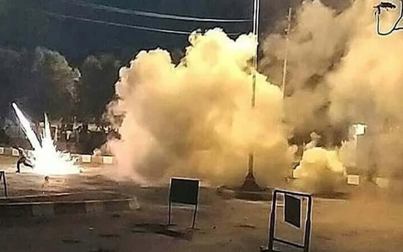 ifmat - Iranians celebrate fire festival venting their anger at the Regime