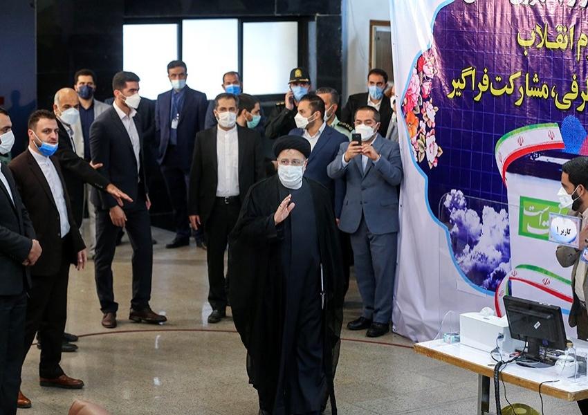 ifmat - Iran hardliners introduce new restrictive internet regulations