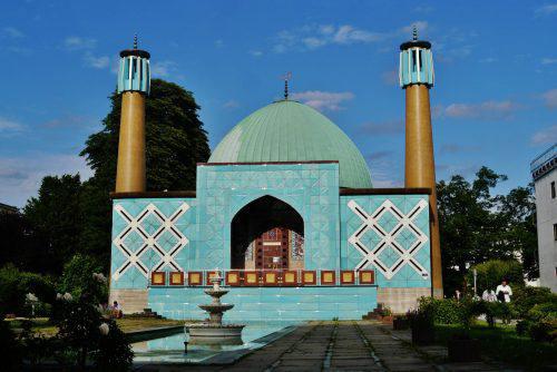ifmat - German Intelligence says Hamburg Mosque aimed at Islamic Revolution