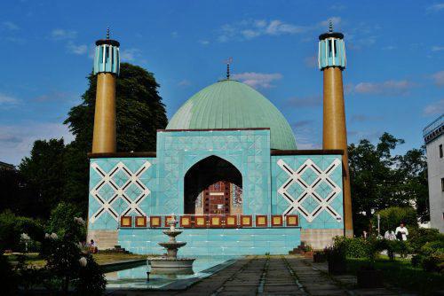 ifmat - German Intelligence says Hamburg Mosque aimed at Islamic Revolution