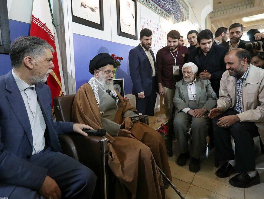 ifmat - IRGC official says media in Iran should extol the Supreme Leader