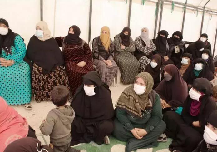 ifmat - IRGC draws women into Syrian militias in soft power push