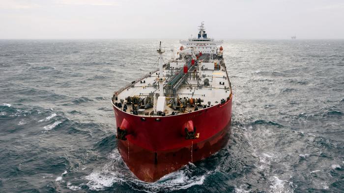 ifmat - Iranian tanker carrying condensate docks in Venezuela