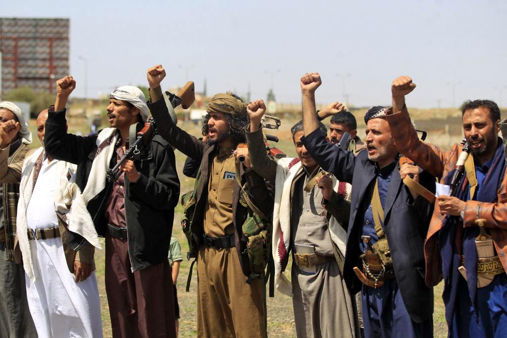 ifmat - Houthis recruit African migrants refugees to shore up depleted ranks