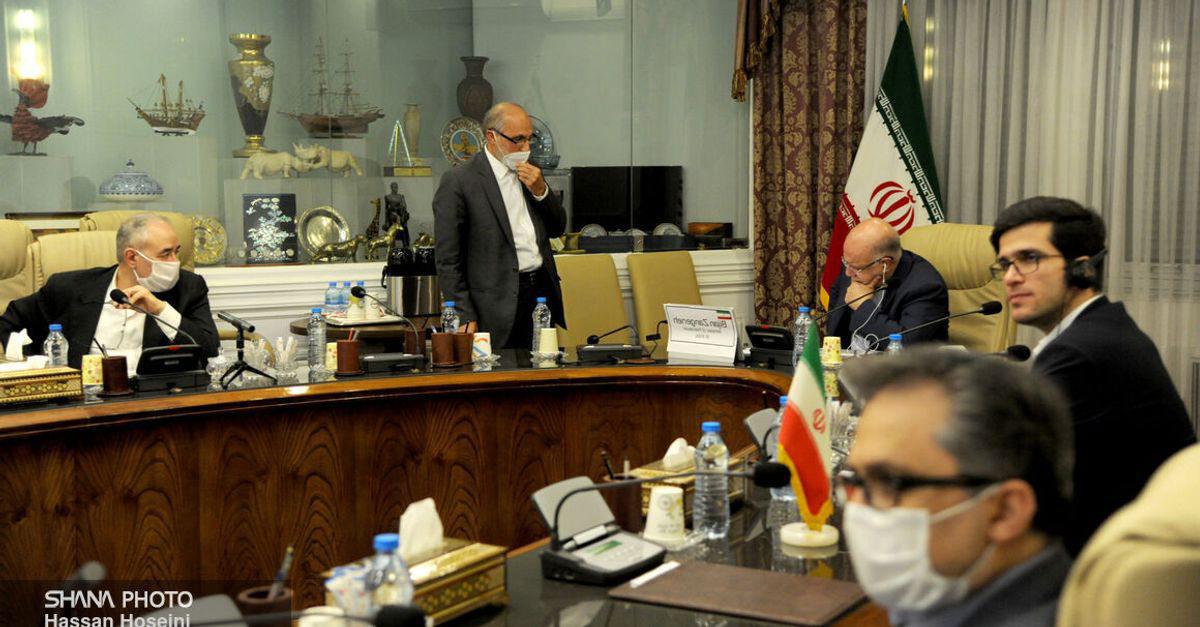 ifmat - IRGC barring former oil officials from leaving Iran