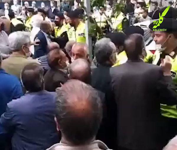 ifmat - Police use force to disperse retirees protesting in Iran