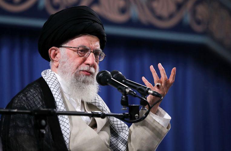 ifmat - IRGC general says some blame Khamenei for Iran economic woes