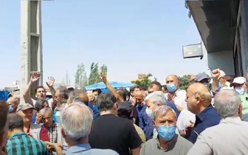 ifmat - Iranian retirees continue protests for Third Day
