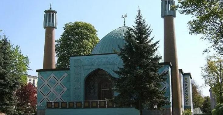ifmat - Germany expels an Iranian clergy in Hamburg because of Terror Charges