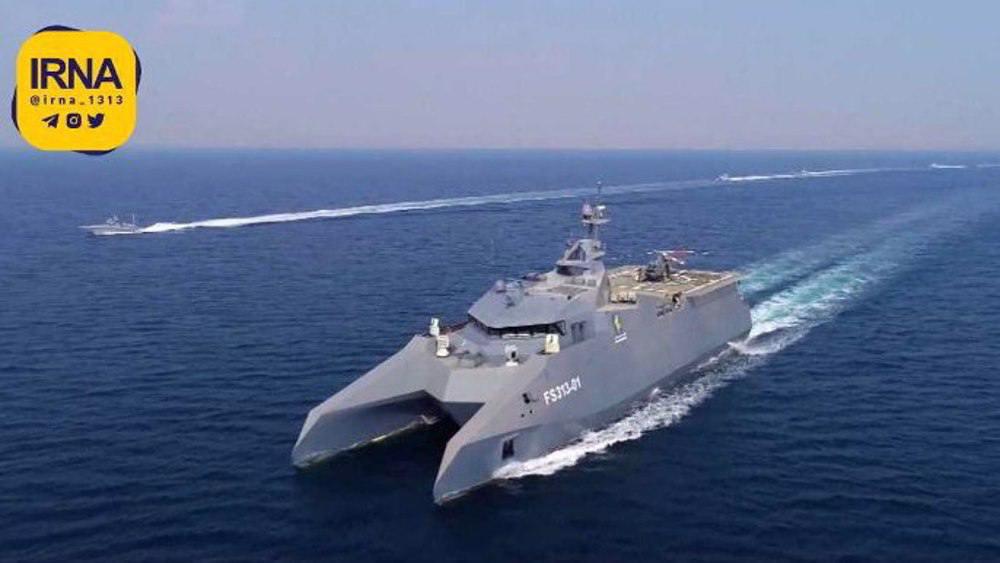 ifmat - Iran navy receives indigenous vessels with Air Defense Systems