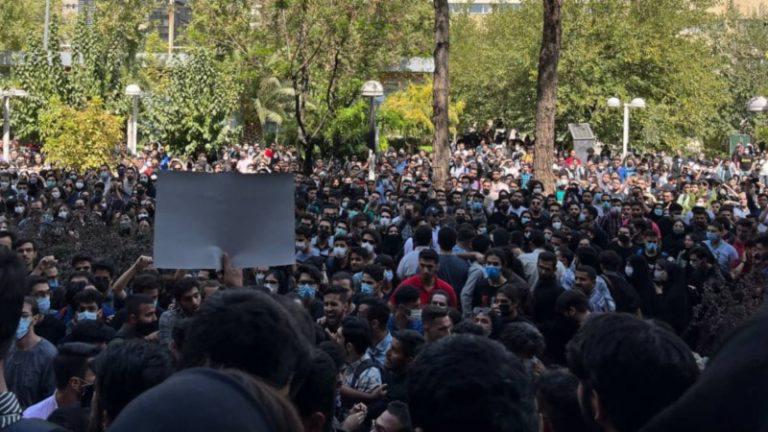 ifmat - Iranian police use tear gas and water cannon to disperse Protest Over Woman Death