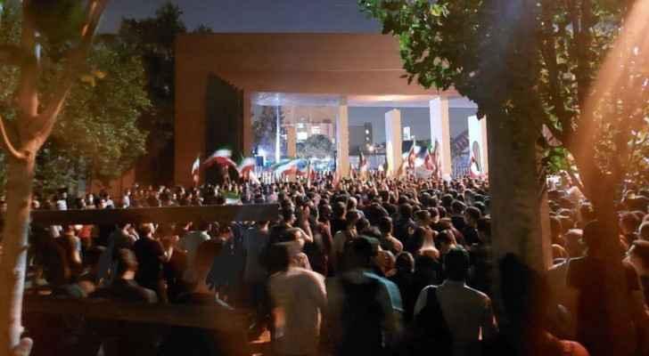 ifmat - New Iran protests erupt in universities