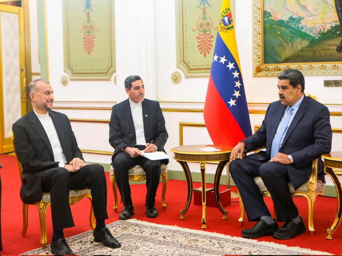 ifmat - Venezuela and Iran to Revamp Massive Oil Complex After Visit by FM